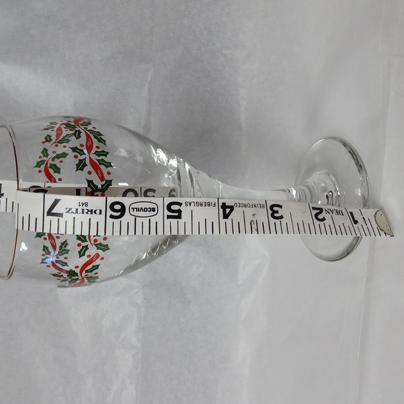 Vtg Christmas Holly Stem Wine Glasses Set of 2 Vintage - Picture 4 of 4